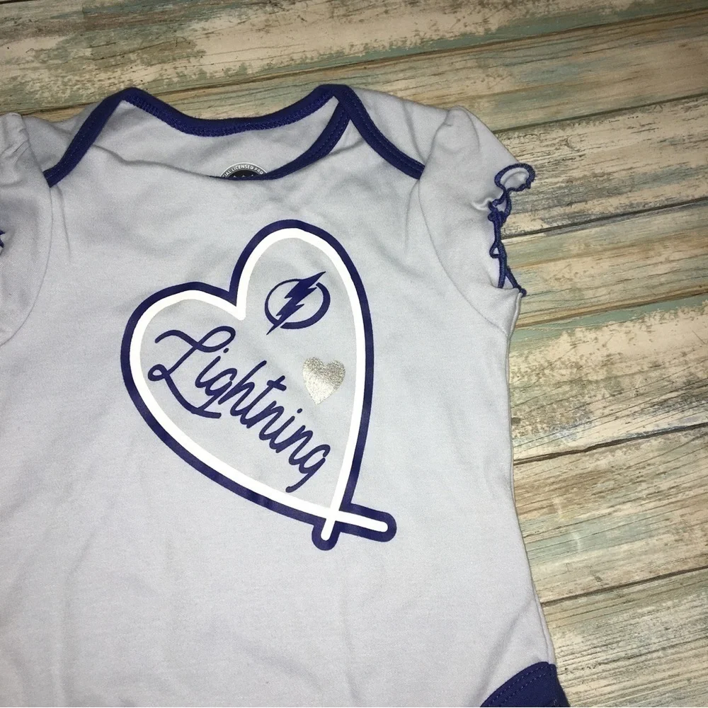 NHL Tampa Bay Lightning Baby Girl Heart Onesie 18M Blue Hockey Outfit
